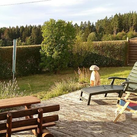 Ferienwohnung Steinwald Auslaeufer Mit Blick Auf Koesseine Waldershof Exterior foto