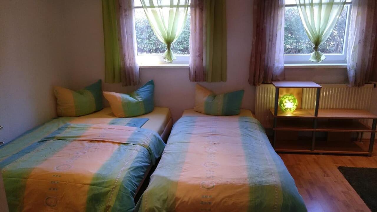 Ferienwohnung Steinwald Auslaeufer Mit Blick Auf Koesseine Waldershof Exterior foto